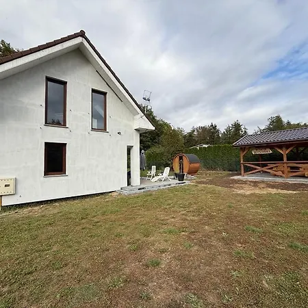 Dom Przy Lesie Apartment